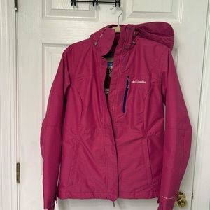 Columbia Women’s Alpine Action Omni Heat Jacket